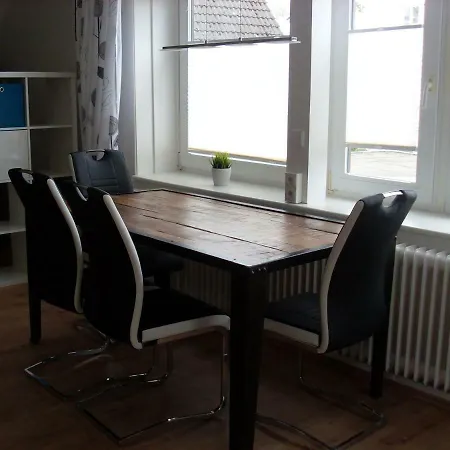 Apartment Ferienwohnung Am See - Park *